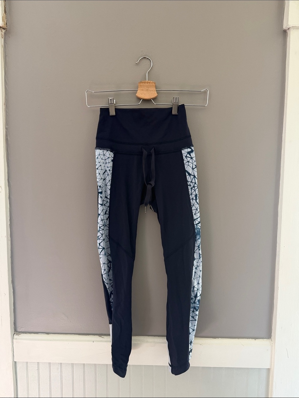 Lululemon leggings cropped